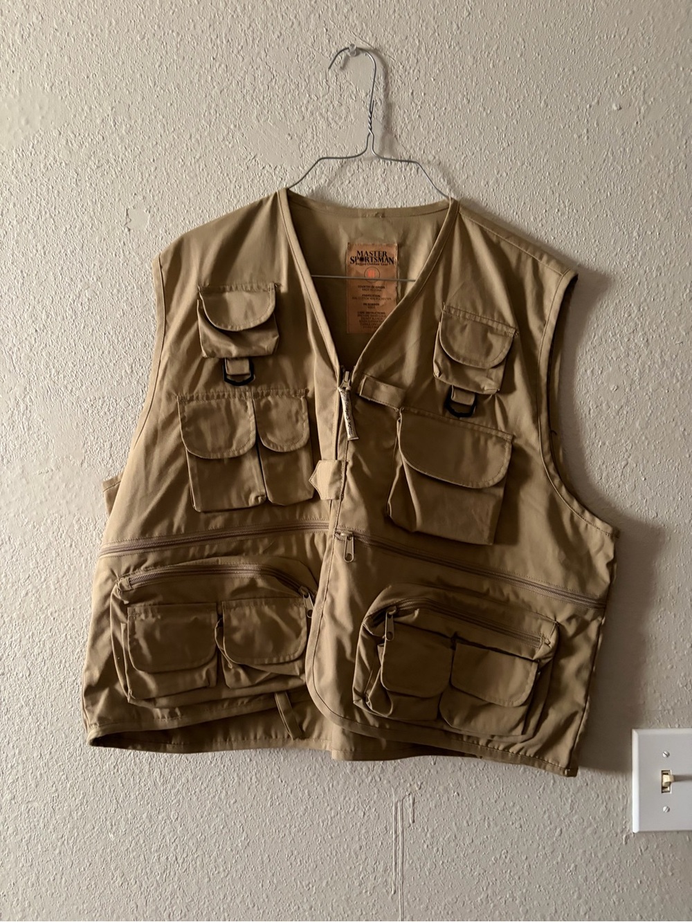 Vintage Men's Tan Multi-Pocket Utility Fishing/Hunting Vest khaki gorpcore